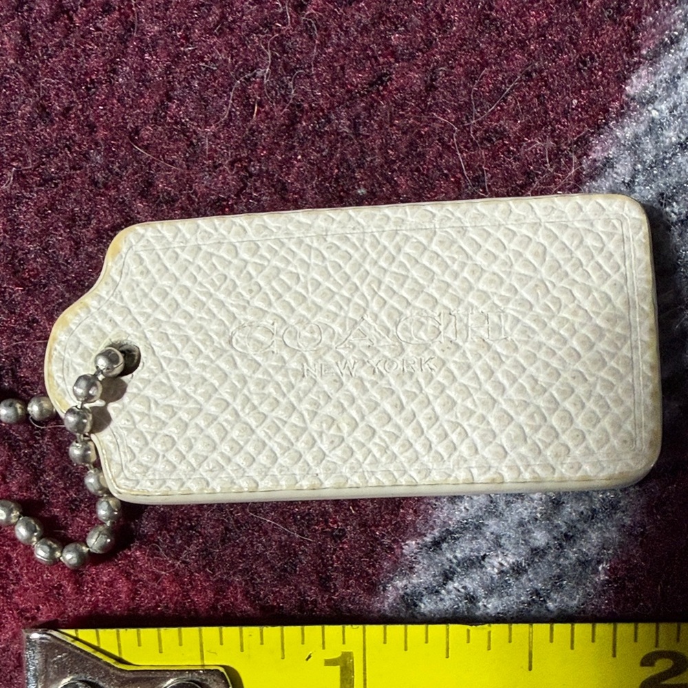 Coach Cream Leather Tag Hangtag